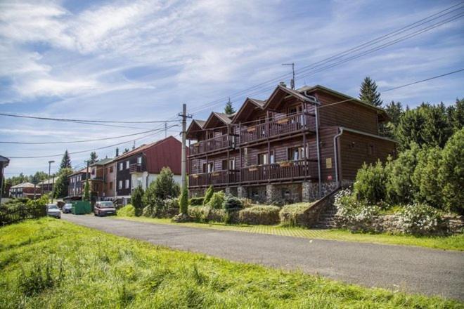 Bergzentrum pam Jáchymov Exterior foto